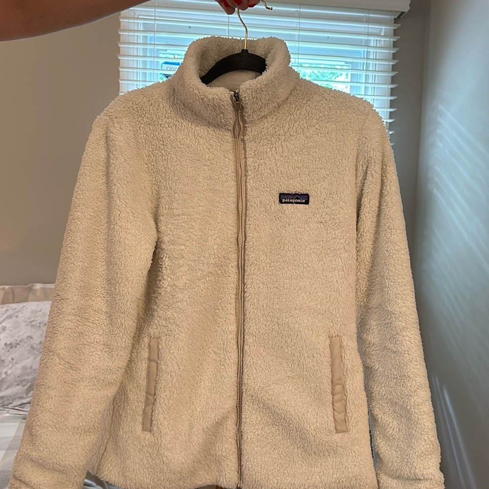 Patagonia white Teddy jacket